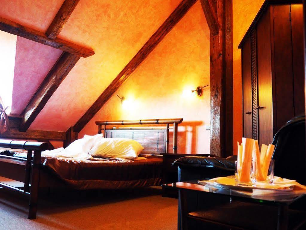 Hotel Jan Zgorzelec Kültér fotó