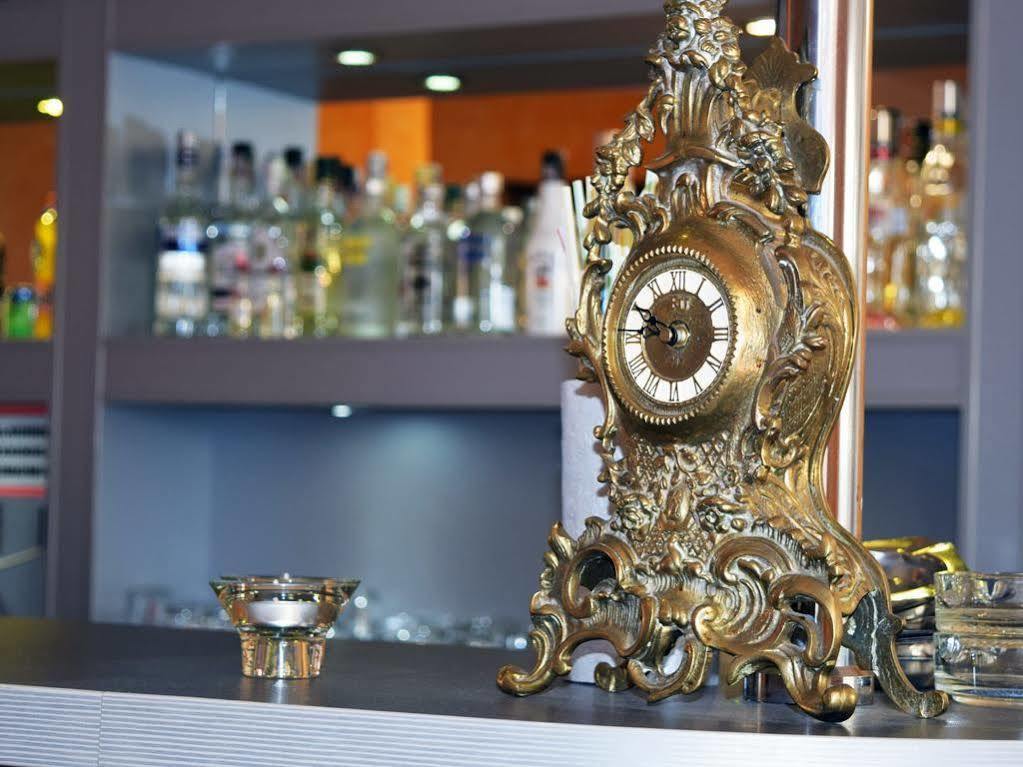 Hotel Jan Zgorzelec Kültér fotó